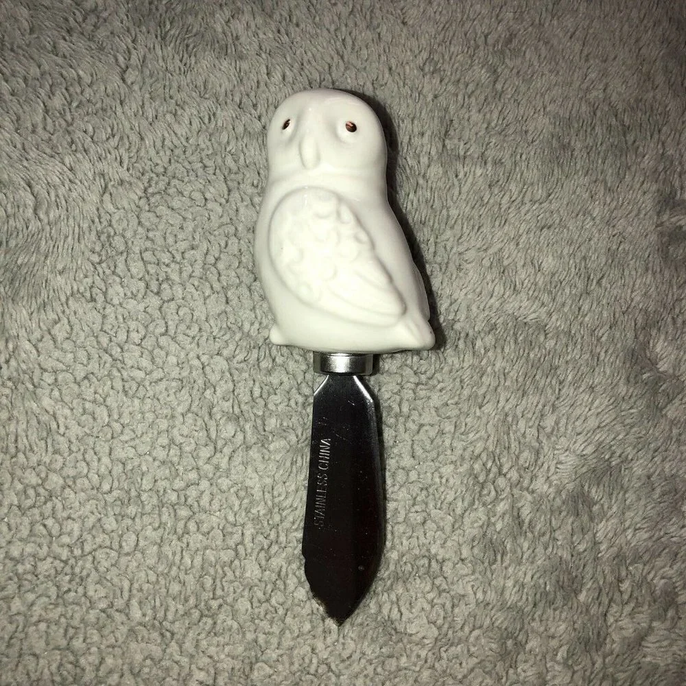 SET OF 2 SPREADERS W Ceramic Fox and Owl Handles Jam Butter Condiments